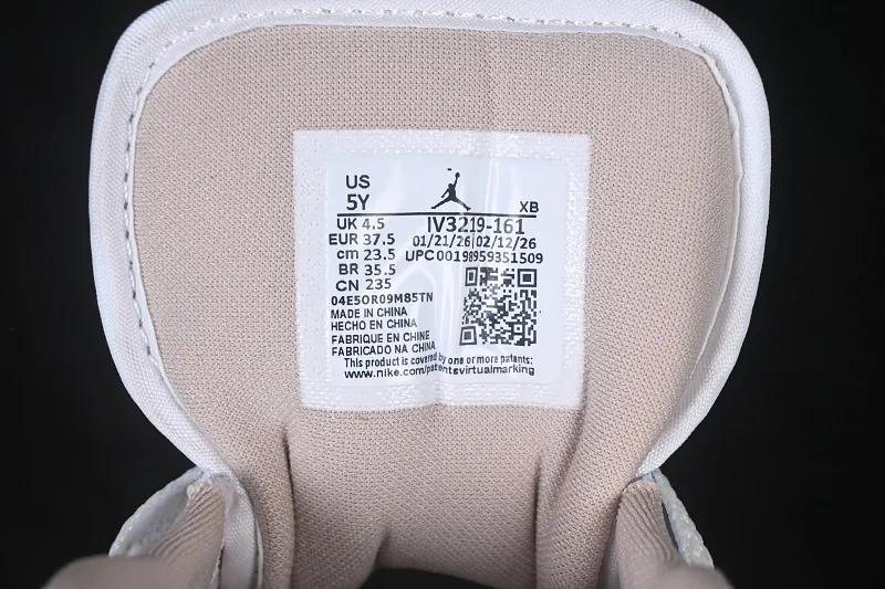 All categories Air Jordan Jordan series basketball shoes Air Jordan 1 Low G version pure original Air Jordan 1 Low AJ1 Joe 1 white powder blue low-top retro culture basketball shoes IV3219-161